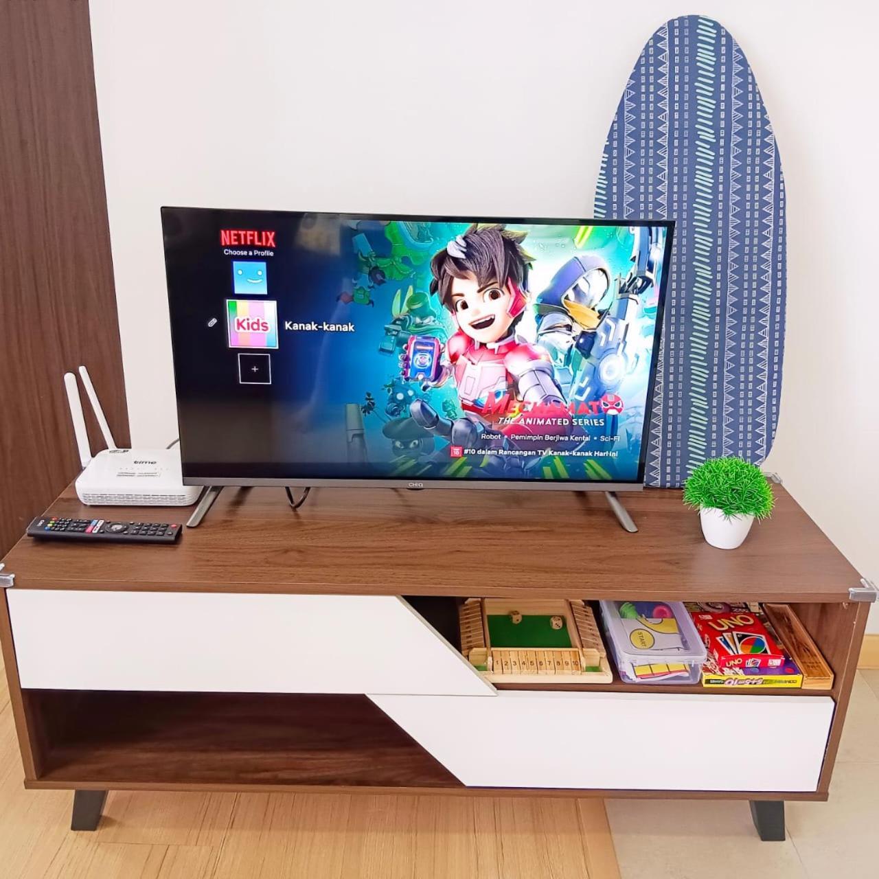 Apartemen Mount Austin Hawkelai *